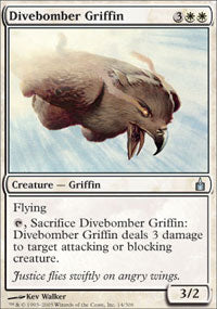Divebomber Griffin (Ravnica) Light Play