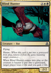 Blind Hunter (Guildpact) Medium Play Foil