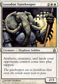 Loxodon Gatekeeper (Ravnica) Heavy Play
