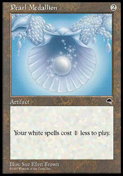 Pearl Medallion (Tempest) Near Mint